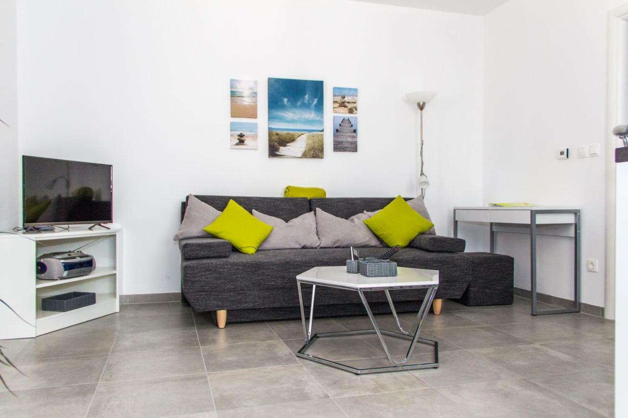 Apartmani Zoric Punat Exteriör bild