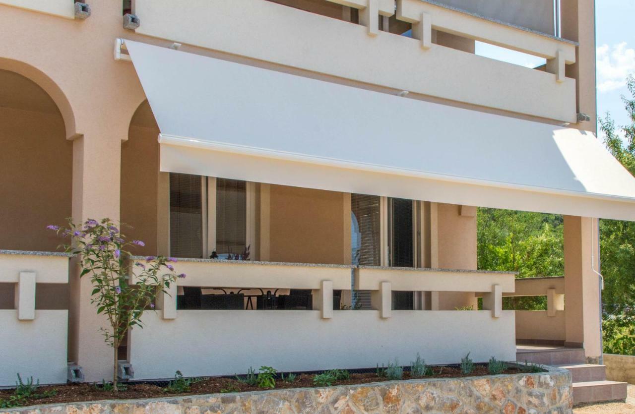 Apartmani Zoric Punat Exteriör bild