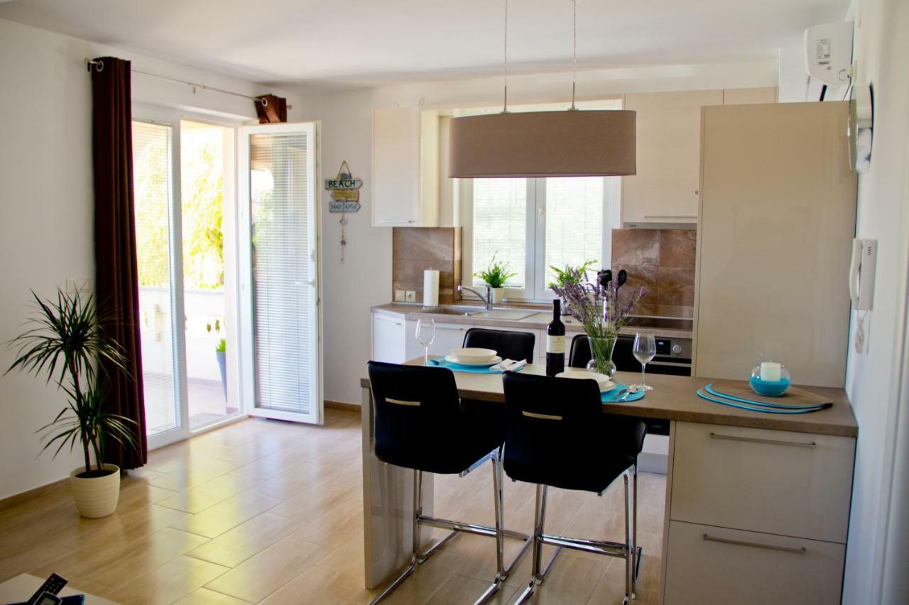 Apartmani Zoric Punat Exteriör bild